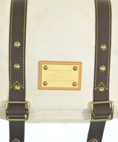 LOUIS VUITTON กระเป๋าสะพาย