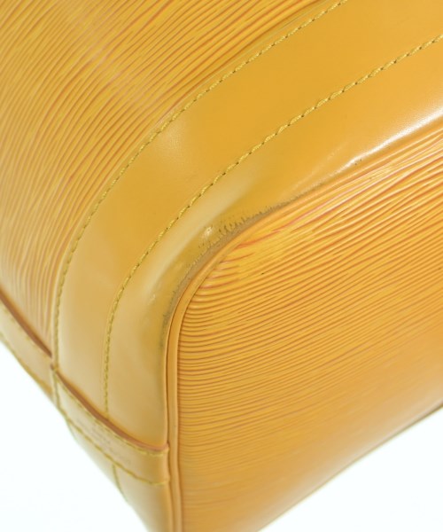 LOUIS VUITTON กระเป๋าสะพาย