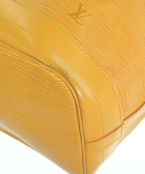 LOUIS VUITTON กระเป๋าสะพาย
