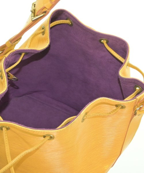 LOUIS VUITTON กระเป๋าสะพาย