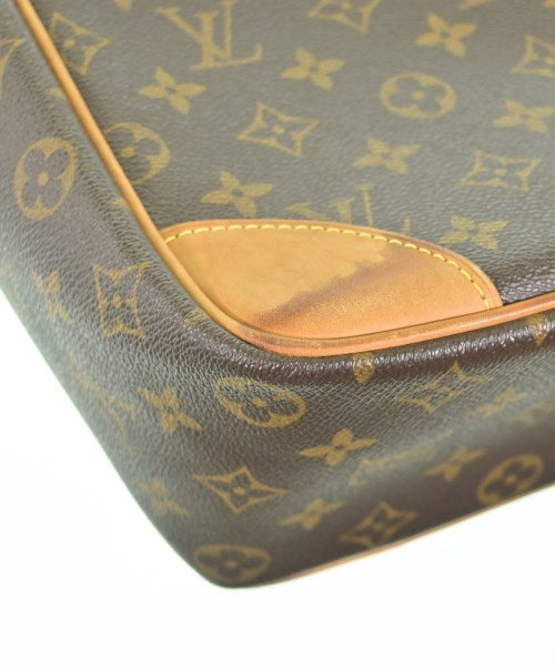 LOUIS VUITTON กระเป๋าธุรกิจ