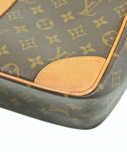 LOUIS VUITTON กระเป๋าธุรกิจ