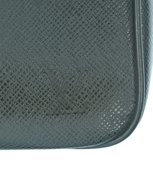 LOUIS VUITTON กระเป๋าสะพาย