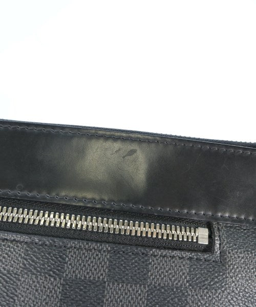 LOUIS VUITTON กระเป๋าสะพาย