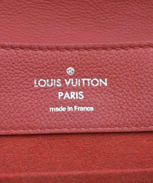 LOUIS VUITTON เป้สะพายหลัง