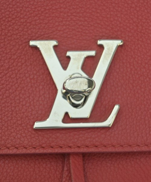 LOUIS VUITTON เป้สะพายหลัง