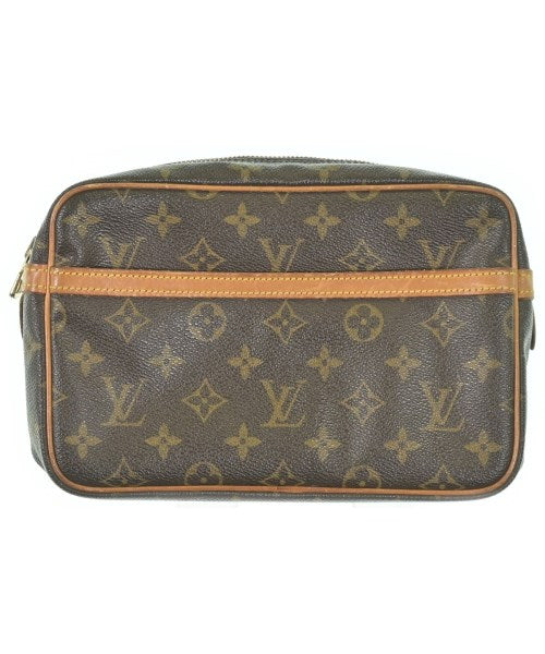 LOUIS VUITTON คลัตช์