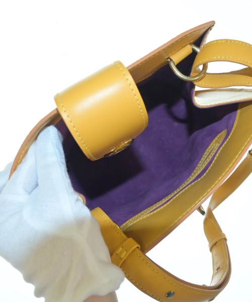 LOUIS VUITTON กระเป๋าสะพาย