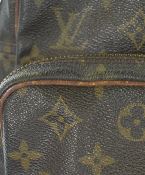 LOUIS VUITTON กระเป๋าสะพาย