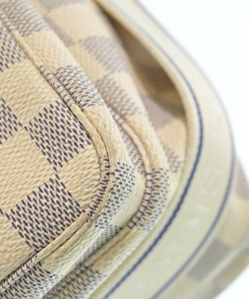 LOUIS VUITTON กระเป๋าสะพาย