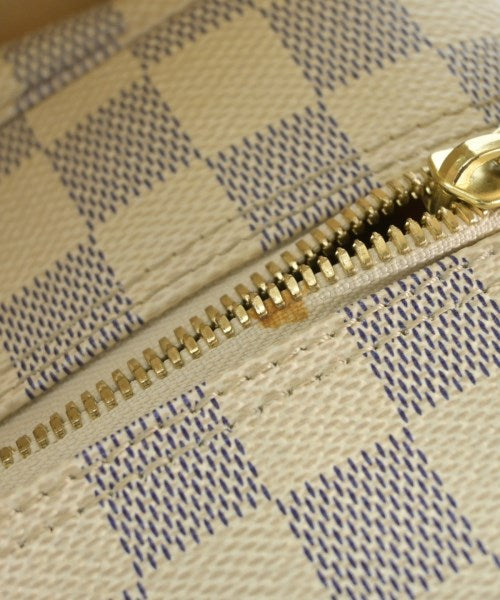 LOUIS VUITTON กระเป๋าสะพาย