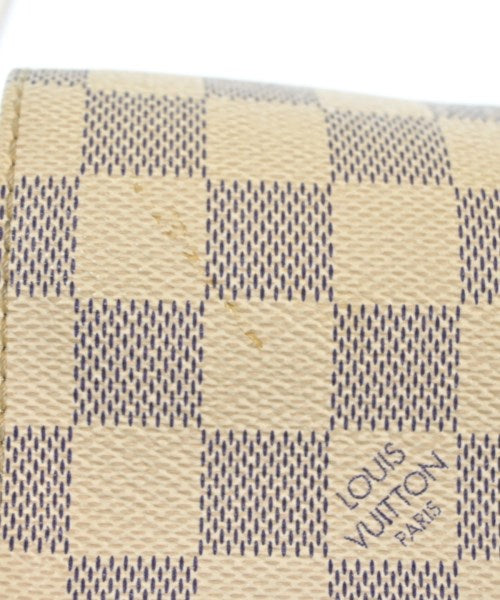 LOUIS VUITTON กระเป๋าสะพาย