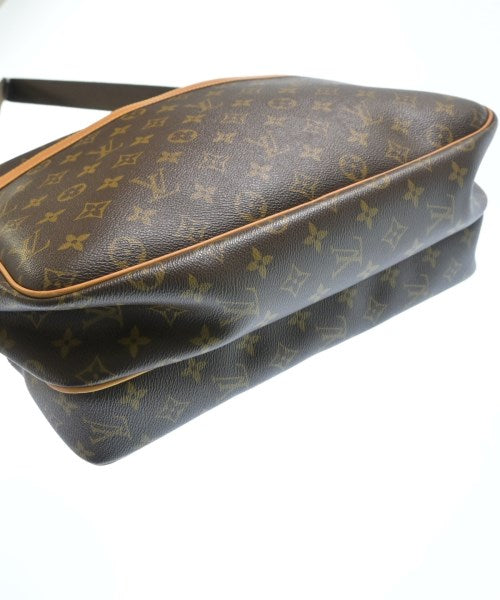 LOUIS VUITTON กระเป๋าสะพาย
