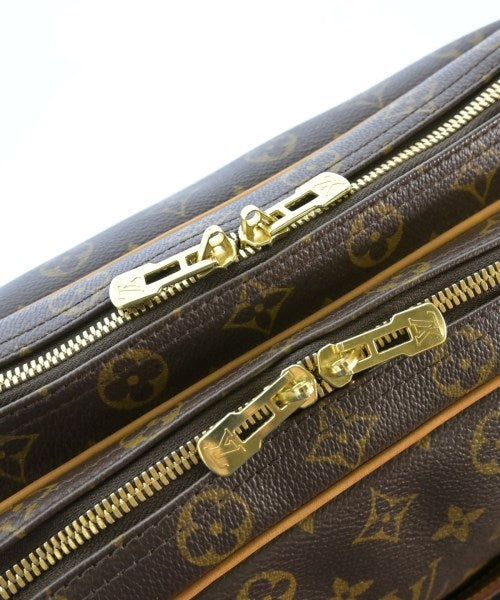 LOUIS VUITTON กระเป๋าสะพาย