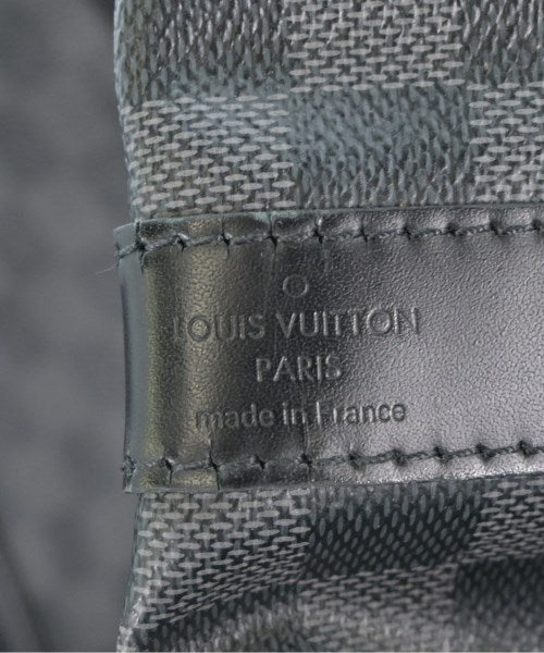 LOUIS VUITTON กระเป๋าใส่อุปกรณ์ขนาดใหญ่