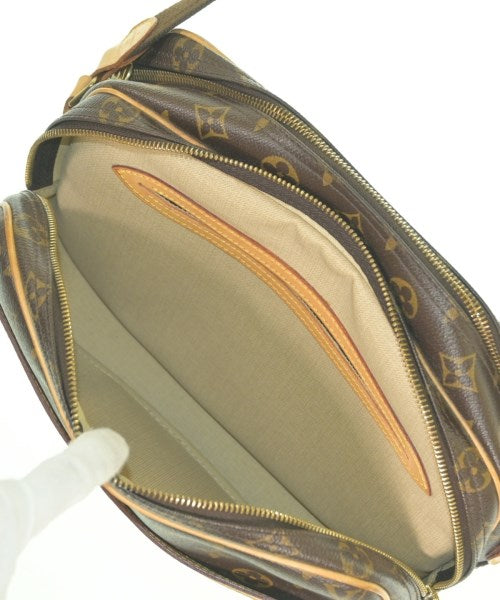LOUIS VUITTON กระเป๋าสะพาย