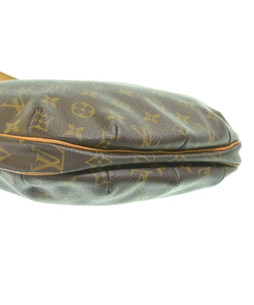 LOUIS VUITTON กระเป๋าสะพาย