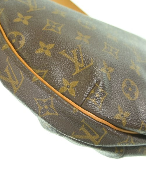LOUIS VUITTON กระเป๋าสะพาย