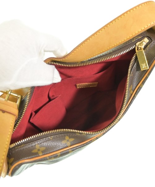 LOUIS VUITTON กระเป๋าสะพาย