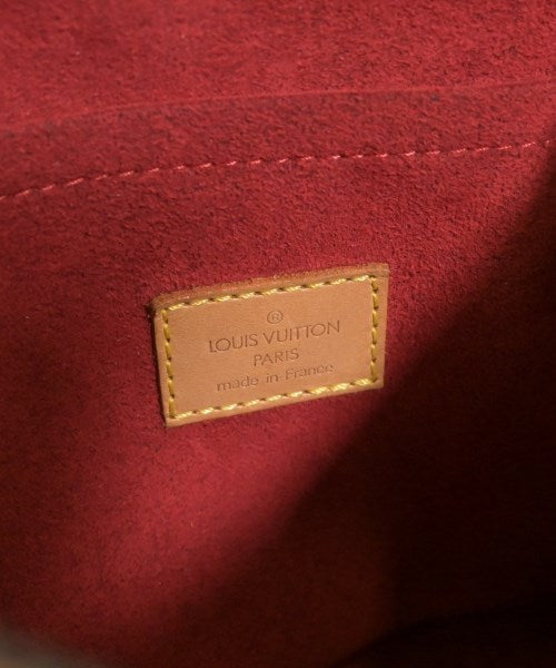 LOUIS VUITTON กระเป๋าสะพาย