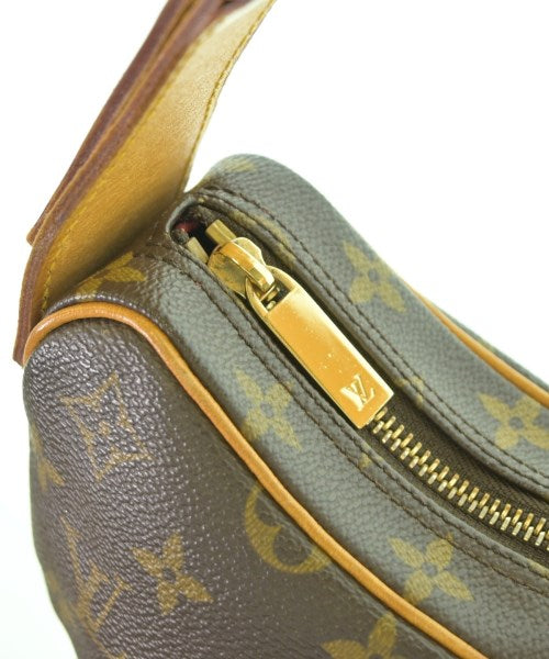 LOUIS VUITTON กระเป๋าสะพาย