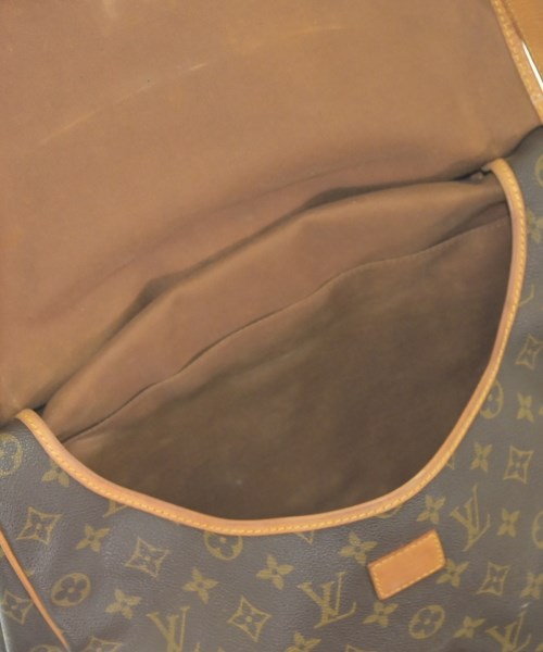 LOUIS VUITTON กระเป๋าสะพาย