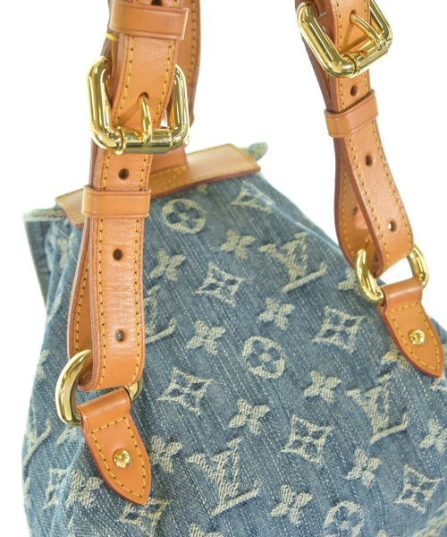 LOUIS VUITTON เป้สะพายหลัง