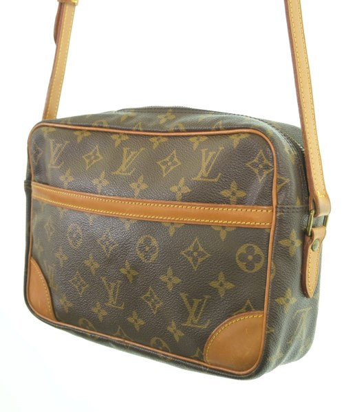 LOUIS VUITTON กระเป๋าสะพาย
