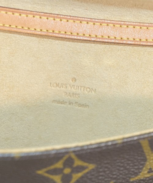 LOUIS VUITTON กระเป๋าสะพาย