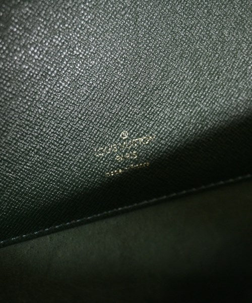 LOUIS VUITTON กระเป๋าธุรกิจ