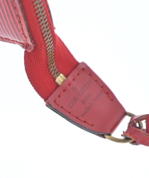 LOUIS VUITTON กระเป๋า