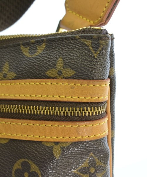LOUIS VUITTON กระเป๋าสะพาย