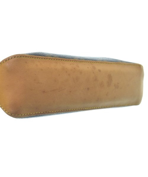 LOUIS VUITTON กระเป๋าสะพาย