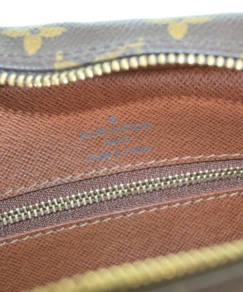 LOUIS VUITTON กระเป๋าสะพาย