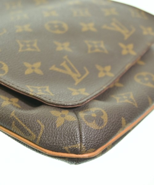 LOUIS VUITTON กระเป๋าสะพาย