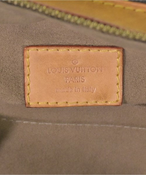LOUIS VUITTON กระเป๋าสะพาย