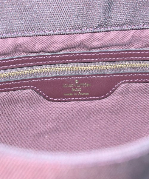 LOUIS VUITTON กระเป๋าสะพาย