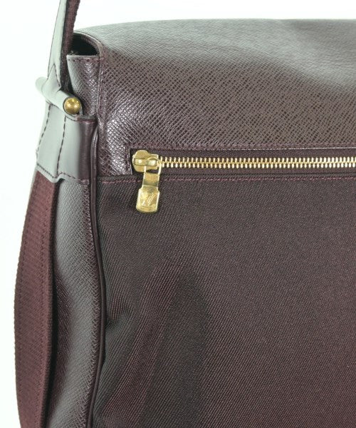 LOUIS VUITTON กระเป๋าสะพาย