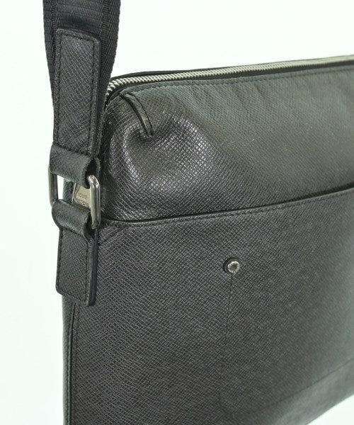 LOUIS VUITTON กระเป๋าสะพาย