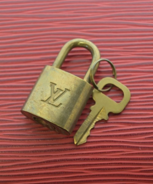 LOUIS VUITTON กระเป๋าถือ