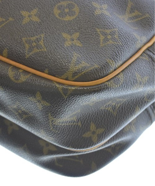 LOUIS VUITTON กระเป๋าสะพาย