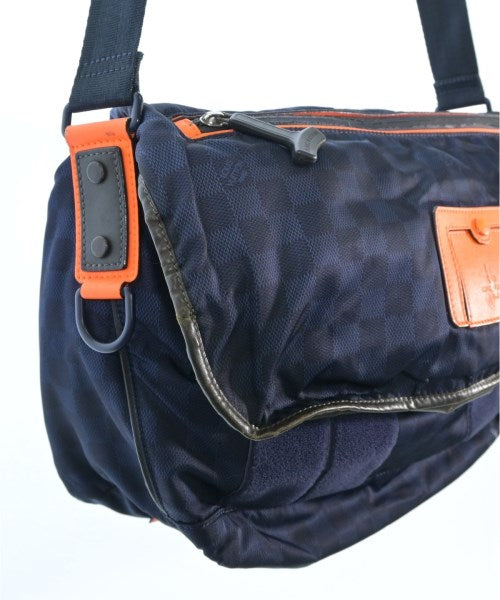 LOUIS VUITTON กระเป๋าสะพายข้าง