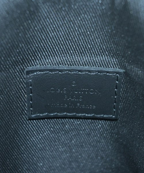 LOUIS VUITTON กระเป๋าสะพาย