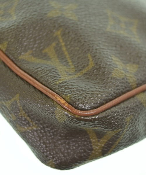 LOUIS VUITTON กระเป๋าสะพาย