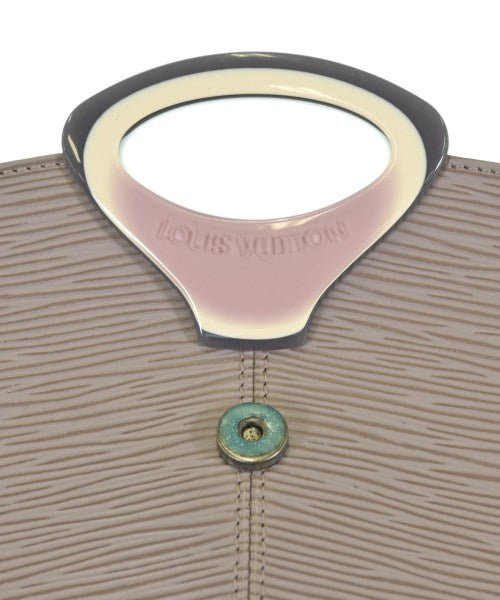 LOUIS VUITTON กระเป๋าสะพาย