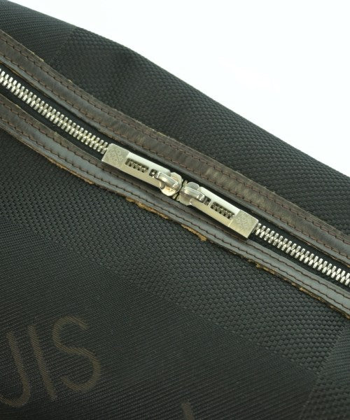 LOUIS VUITTON กระเป๋าสะพาย