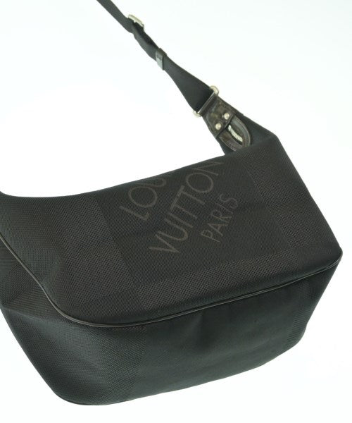 LOUIS VUITTON กระเป๋าสะพาย