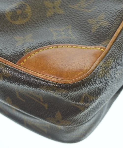 LOUIS VUITTON กระเป๋าสะพาย