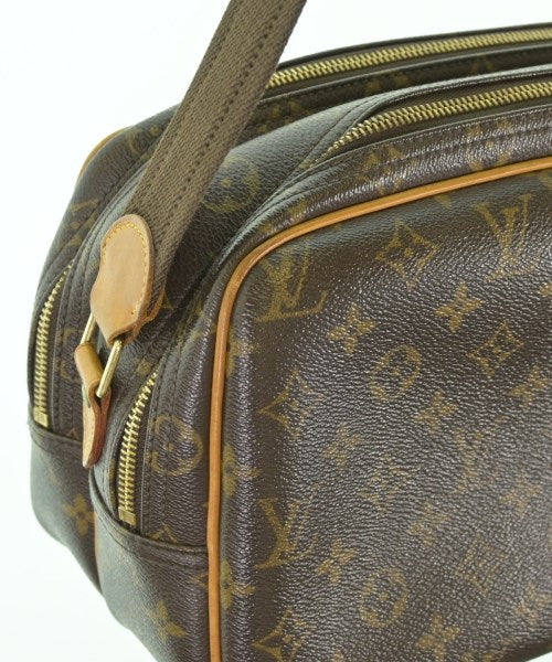 LOUIS VUITTON กระเป๋าสะพาย