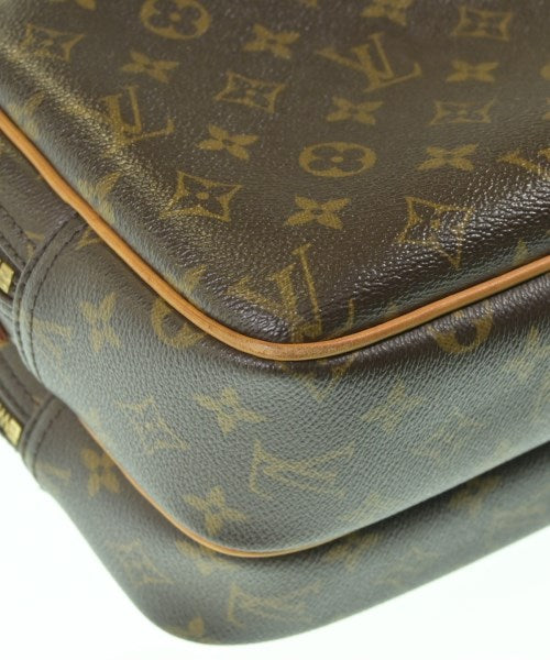 LOUIS VUITTON กระเป๋าสะพาย